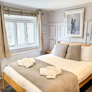 brunswick-square-hotel.brighton-hotels-england.com/