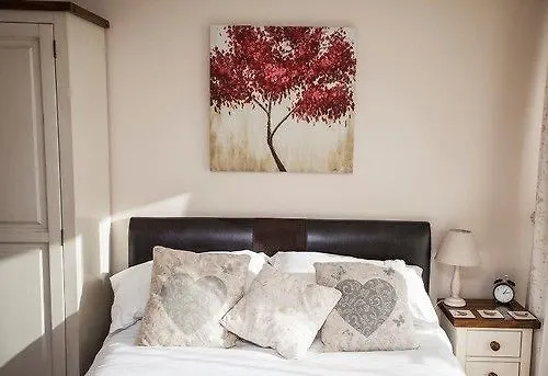 Accommodation Bristol Airport Redhill  Redhill (Somerset)